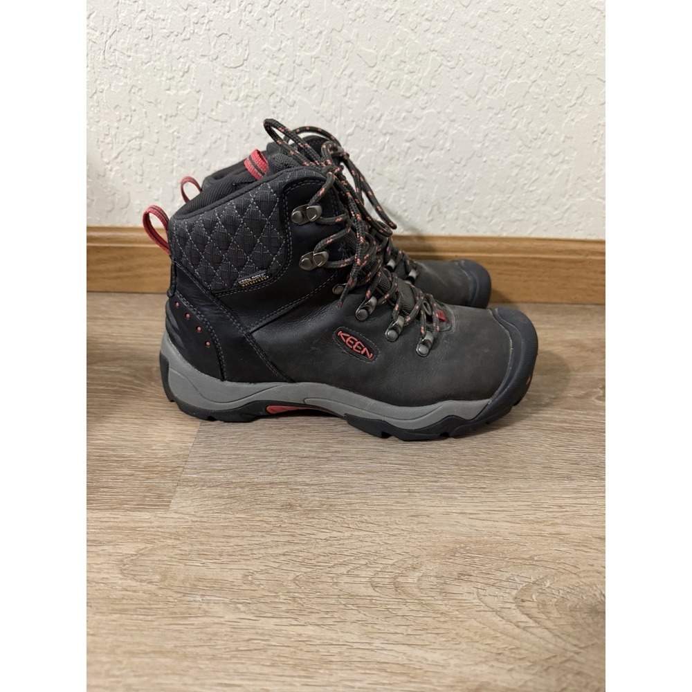 Keen Revel III Black Rose Waterproof Hiking Boots Womens Size 8 Outdoor Gorpcore